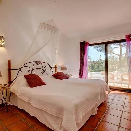 Barlavento - Stunning 4-bedroom With Tennis Court Villa Carvoeiro (Lagoa)